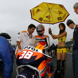 <div>
<p>Photos courtesy of&nbsp;<strong>&copy;</strong><strong>Repsol Honda</strong></p>
</div>