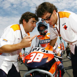 <div>
<p>Photos courtesy of&nbsp;<strong>&copy;</strong><strong>Repsol Honda</strong></p>
</div>