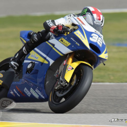 <div>
<div>
<div>
<p>Bradley's 1st ride on a Moto2 600cc 4 Stroke courtesy of&nbsp;the<span>&nbsp;Tech3 Racing Team.</span></p>
</div>
<p>Photos courtesy of&nbsp;<strong>Ben Davies&nbsp;</strong>at<strong>&nbsp;<a href="http://www.smartfotos.co.uk">SMARTFotos</a>&nbsp;</strong>and&nbsp;<strong>&copy;Tech3 Racing</strong></p>
</div>
</div>