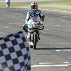 <p>Photos from the final round of the 2010 season where Bradley took his first win of the season. Bring on 2011!</p>
<div>
<p>Photos courtesy of&nbsp;<strong>&copy;Bancaja Aspar</strong></p>
</div>