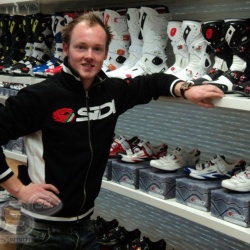 <p>Exclusive pictures from Sidi Sport of Bradley's visit to the factory.<br />Photos courtesy of&nbsp;<strong>&copy;Sidi Sport&nbsp;</strong></p>