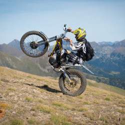 <p><span>Various images of Bradley and Andy Walker (who is the manager for&nbsp;World Superbike rider Leon Camier) riding the trails of '<span>The Casamanya' in Andorra.</span></span></p>
<p><span>Photos courtesy of&nbsp;</span><strong>&copy;<strong><a href="http://www.simon-andrews.com" target="_blank">Simon Andrews Photography</a></strong></strong></p>