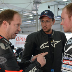 <p>Various images of Bradley advising local riders&nbsp;<span>at the Bahrain International Circuit where he has been riding a specially prepared Yamaha R1 road bike by Pete Beale Racing.</span></p>
<p>Photos courtesy of&nbsp;<strong>&copy;Julia Oakley </strong>and<strong>&nbsp;<strong>&copy;</strong><span>Yusuf Mohammed</span></strong></p>