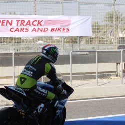 <p>Various images of Bradley advising local riders&nbsp;<span>at the Bahrain International Circuit where he has been riding a specially prepared Yamaha R1 road bike by Pete Beale Racing.</span></p>
<p>Photos courtesy of&nbsp;<strong>&copy;Julia Oakley </strong>and<strong>&nbsp;<strong>&copy;</strong><span>Yusuf Mohammed</span></strong></p>