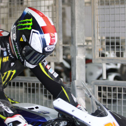 <p>Various images of Bradley advising local riders&nbsp;<span>at the Bahrain International Circuit where he has been riding a specially prepared Yamaha R1 road bike by Pete Beale Racing.</span></p>
<p>Photos courtesy of&nbsp;<strong>&copy;Julia Oakley </strong>and<strong>&nbsp;<strong>&copy;</strong><span>Yusuf Mohammed</span></strong></p>