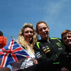 <p>Images of loyal #<span>team38</span> <span>fans!</span>
	<br>Please email any images of yourself to<span>&nbsp;</span><a href="mailto:contact@bradleysmith38.com">contact@bradleysmith38.com</a></p>
