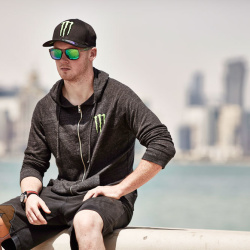 <p>Images from the Monster Energy photoshoot in Qatar, featuring Bradley with guest appearance<br />by&nbsp;<span>Sam Lowes</span>.<br /><br />Photos courtesy of <strong>&copy;</strong><strong><strong><strong>Monster Energy/<span>www.photos-ad.com</span></strong></strong></strong></p>