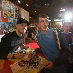 <p><span>Images from Motorcycle Live</span><span>,&nbsp;</span><span>where Bradley undertook signing sessions for his personal sponsors Shoei, Oxford Products, and Yamaha. He was also part of the GP Clinic with&nbsp;</span>Sam Lowes and Jeremey McWilliams hosted by James Whitham.</p>
<p>Photos courtesy of&nbsp;<strong>&copy;Bonnie Lane </strong>&amp;<strong> <strong>&copy;</strong>MCN</strong></p>
