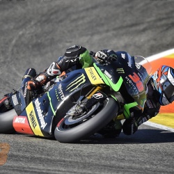 <p>A few of Bradley's 'eagle eyed' fans may have noticed him using a different helmet during the Valencia test the day after the final round of the current MotoGP season.</p>
<p>The helmet was a 'one off' Shoei&nbsp;X-Spirit&nbsp;painted in the same colourway as the forthcoming Shoei NXR Bradley Smith replica which will be available in the UK early next year.</p>
<p>Photos courtesy of&nbsp;<strong>&copy;</strong><strong>Shoei/<strong>&copy;Monster Yamaha Tech 3</strong></strong></p>