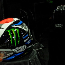 <p>Bradley commisioned a special edition Shoei helmet for his appearance in Japan this weekend.<br /><br /> <strong>Bradley Smith:</strong><em><br />"I will be wearing a special helmet at Motegi which I hope the Japanese fans will appreciate."</em></p>