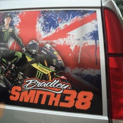 <p>Images taken by you, the fans!
	<br><span>Please email any photos you've taken of Bradley to&nbsp;</span><a href="mailto:contact@bradleysmith38.com">contact@bradleysmith38.com</a></p>