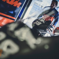 <p>Photos courtesy of <strong>KTM Factory Racing - ©Romero S</strong></p>