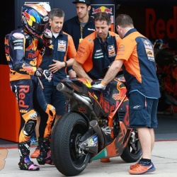 <p>Photos courtesy of<span>&nbsp;</span><strong>Red Bull KTM Factory Racing - ©Gold and Goose</strong></p>