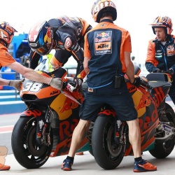 <p>Photos courtesy of<span>&nbsp;</span><strong>Red Bull KTM Factory Racing - ©Gold and Goose</strong></p>