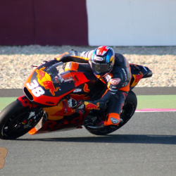 <p>Images taken by you, the fans!
	<br>Please email any photos you've taken of Bradley to <a href="mailto:contact@bradleysmith38.com">contact@bradleysmith38.com</a>
	<br>
	<br>Photos courtesy of<strong>&nbsp;</strong><strong>©David Axtell, <strong>©</strong>Saki<span>&nbsp;</span>Nagano, <strong>©</strong>VI Chuili</strong>
</p>