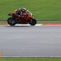 <p>Images taken by you, the fans!
	<br>Please email any photos you've taken of Bradley to <a href="mailto:contact@bradleysmith38.com">contact@bradleysmith38.com</a>
	<br>
	<br>Photos courtesy of<strong>&nbsp;</strong><strong>©David Axtell, <strong>©</strong>Saki<span>&nbsp;</span>Nagano, <strong>©</strong>VI Chuili</strong>
</p>