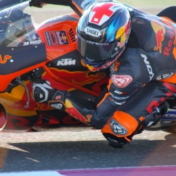 <p>Images taken by you, the fans!
	<br>Please email any photos you've taken of Bradley to <a href="mailto:contact@bradleysmith38.com">contact@bradleysmith38.com</a>
	<br>
	<br>Photos courtesy of<strong>&nbsp;</strong><strong>©David Axtell, <strong>©</strong>Saki<span>&nbsp;</span>Nagano, <strong>©</strong>VI Chuili</strong>
</p>