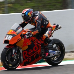 <p>Photos courtesy of<span>&nbsp;</span><strong>Red Bull KTM Factory Racing -&nbsp;</strong><strong>©Gold and Goose /&nbsp;</strong><strong>©Sebas Romero</strong></p>