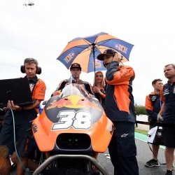 <p>Photos courtesy of<span>&nbsp;</span><strong>Red Bull KTM Factory Racing -&nbsp;</strong><strong>©Gold and Goose</strong></p>