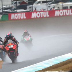 <p>Photos courtesy of<span>&nbsp;</span><strong>Red Bull KTM Factory Racing - <strong>©</strong>Gold and Goose</strong>
</p>