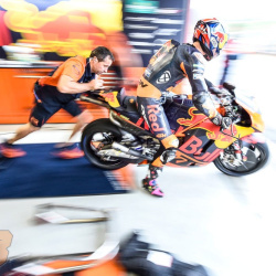<p>Photos courtesy of<span>&nbsp;</span><strong>Red Bull KTM Factory Racing - <strong>©</strong>Gold and Goose</strong>
</p>