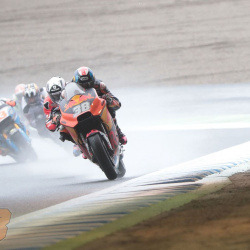 <p>Photos courtesy of<span>&nbsp;</span><strong>Red Bull KTM Factory Racing - <strong>©</strong>Gold and Goose</strong>
</p>