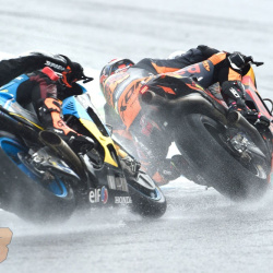 <p>Photos courtesy of<span>&nbsp;</span><strong>Red Bull KTM Factory Racing - <strong>©</strong>Gold and Goose</strong>
</p>