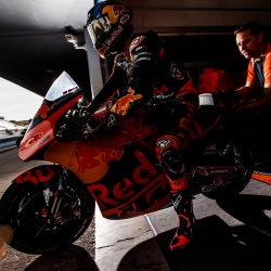 <p>Photos courtesy of<span>&nbsp;</span><strong>Red Bull KTM Factory Racing - <strong>©</strong>Gold and Goose /&nbsp;</strong><strong>©Jesús Robledo</strong></p>