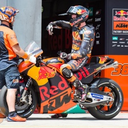 <p>Photos courtesy of<span>&nbsp;</span><strong>Red Bull KTM Factory Racing - <strong>©</strong>Gold and Goose</strong>
</p>