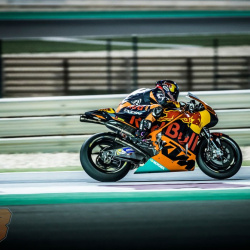 <p>Photos courtesy of <strong>Red Bull KTM Factory Racing - ©Gold and Goose / <strong>©</strong>Marcin Kin</strong>
</p>