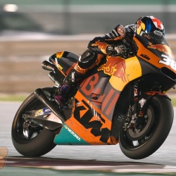 <p>Photos courtesy of <strong>Red Bull KTM Factory Racing - ©Gold and Goose / <strong>©</strong>Marcin Kin</strong>
</p>