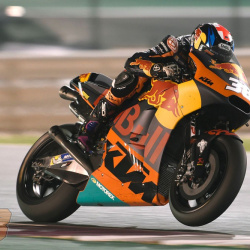 <p>Photos courtesy of <strong>Red Bull KTM Factory Racing - ©Gold and Goose / <strong>©</strong>Marcin Kin</strong>
</p>