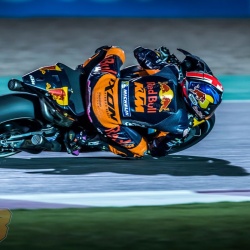 <p>Photos courtesy of <strong>Red Bull KTM Factory Racing - ©Gold and Goose / <strong>©</strong>Marcin Kin</strong>
</p>