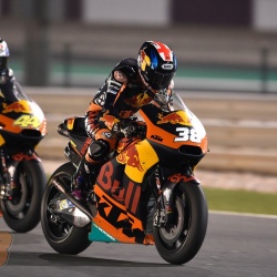 <p>Photos courtesy of <strong>Red Bull KTM Factory Racing - ©Gold and Goose / <strong>©</strong>Marcin Kin</strong>
</p>