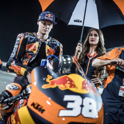 <p>Photos courtesy of <strong>Red Bull KTM Factory Racing - ©Gold and Goose / <strong>©</strong>Marcin Kin</strong>
</p>