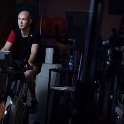 <p>Bradley Smith, working hard on his rehabilitation at the Red Bull DTC training centre in Thalgau, Austria.
	<br>Photos courtesy of <strong>©Markus Berger / Red Bull Content Pool</strong></p>