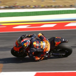 <p>Photos courtesy of<span>&nbsp;</span><strong>Red Bull KTM Factory Racing -&nbsp;</strong><strong>©Gold and Goose</strong></p>