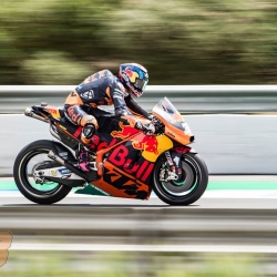 <p>Photos courtesy of<span>&nbsp;</span><strong>Red Bull KTM Factory Racing -&nbsp;</strong><strong>©Gold and Goose / ©Sebas Romero</strong></p>

<p>
	<br>
</p>