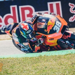 <p>Photos courtesy of<span>&nbsp;</span><strong>Red Bull KTM Factory Racing -&nbsp;</strong><strong>©Gold and Goose / ©Sebas Romero</strong></p>

<p>
	<br>
</p>