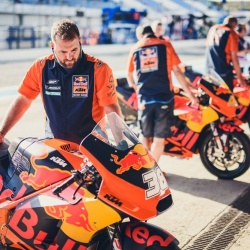 <p>Photos courtesy of<span>&nbsp;</span><strong>Red Bull KTM Factory Racing -&nbsp;</strong><strong>©Gold and Goose / ©Sebas Romero</strong></p>

<p>
	<br>
</p>