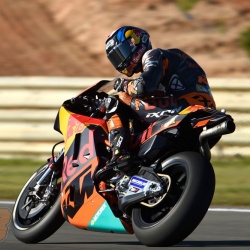 <p>Photos courtesy of<span>&nbsp;</span><strong>Red Bull KTM Factory Racing - <strong>©</strong>Gold and Goose /&nbsp;</strong><strong>©Philip Platzer</strong></p>