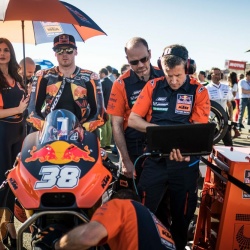 <p>Photos courtesy of<span>&nbsp;</span><strong>Red Bull KTM Factory Racing - <strong>©</strong>Gold and Goose /&nbsp;</strong><strong>©Philip Platzer</strong></p>