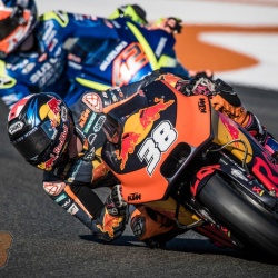 <p>Photos courtesy of<span>&nbsp;</span><strong>Red Bull KTM Factory Racing - <strong>©</strong>Gold and Goose /&nbsp;</strong><strong>©Philip Platzer</strong></p>