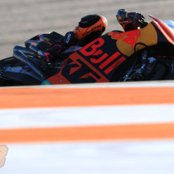 <p>Photos courtesy of<span>&nbsp;</span><strong>KTM Factory Racing - <strong>©Gold and Goose</strong></strong>
</p>