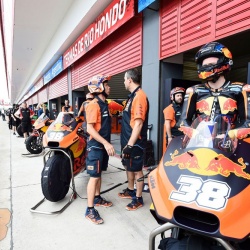 <p>Photos courtesy of<span>&nbsp;</span><strong>Red Bull KTM Factory Racing - ©Gold and Goose</strong></p>