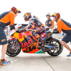 <p>Photos courtesy of<span>&nbsp;</span><strong>Red Bull KTM Factory Racing -&nbsp;</strong><strong>©<strong>Gold and Goose</strong></strong>
</p>