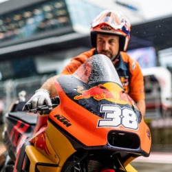 <p>Photos courtesy of<span>&nbsp;</span><strong>Red Bull KTM Factory Racing -&nbsp;</strong><strong>©Philip Platzer</strong></p>