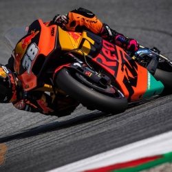 <p>Photos courtesy of<span>&nbsp;</span><strong>Red Bull KTM Factory Racing -&nbsp;</strong><strong>©Philip Platzer</strong></p>