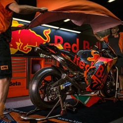 <p>Photos courtesy of<span>&nbsp;</span><strong>Red Bull KTM Factory Racing -&nbsp;</strong><strong>©Markus Berger</strong></p>