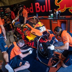 <p>Photos courtesy of<span>&nbsp;</span><strong>Red Bull KTM Factory Racing -&nbsp;</strong><strong>©Philip Platzer</strong></p>